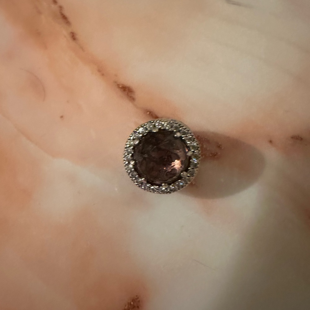 Pandora radiant charm